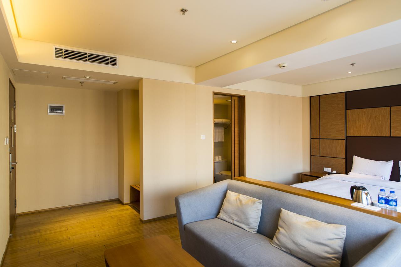 Ji Hotel Shanghai Xujiahui Tianyaoqiao Road Eksteriør bilde